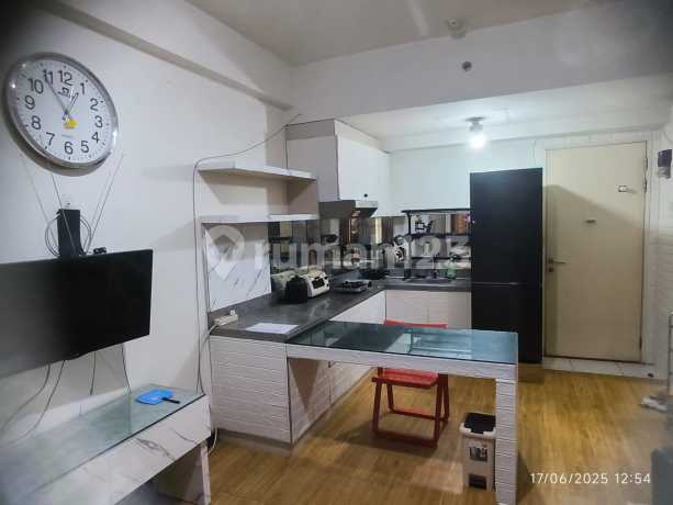  apartemen UC berkeley Dekat GWalk, dekat pakuwon maall PTC