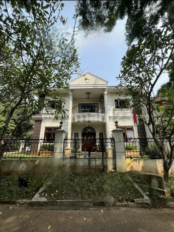 Rumah Mewah Di Giriloka 1 Bsd City, Dijual Murah...