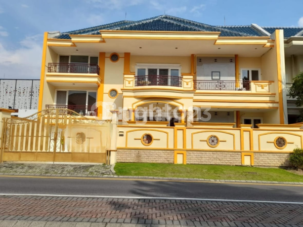 COMMERCIAL AREA CITRALAND VILLA TAMAN GAPURA !!