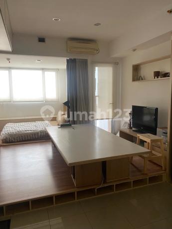 Apartment Pluit Aston Semi Furnish 