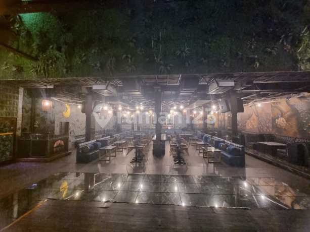 FOR SALE: READY-TO-OCCUPY RUKO IN PANTAI INDAH KAPUK WITH LIFT