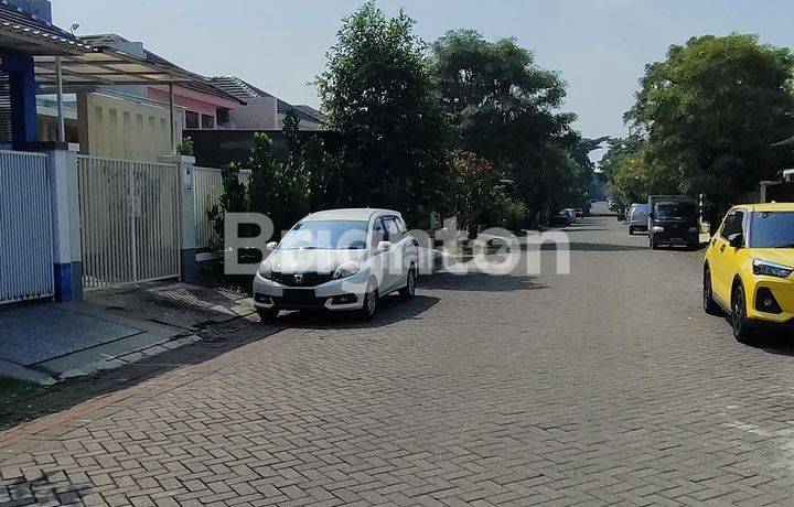 RUMAH TERAWAT ALAM GALAXY