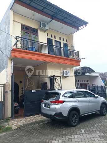 Dijual Rumah 2 Lantai Semi Furnished di Graha Kota Sidoarjo Dijual Rumah 2 Lantai Semi Furnished di Graha Kota Sidoarjo