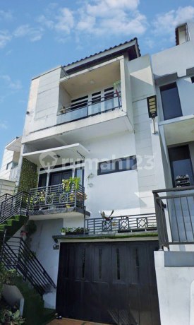 Rumah Bagus di Cigadung Green Land Dago Dekat Itb Cibeunying