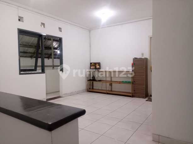 Ruko Strategis di Holis Regency - Investasi Cuan & Lokasi Mantap!