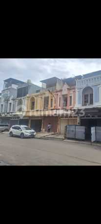 Dijual 2 Unit Ruko Gandeng 3 Lantai dan 2.5 Lantai. Akses Dekat ke Tol. Harga Hitung Perunit