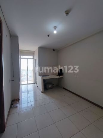 Apartemen 2Br Green Palm Residence Kosambi Lt.19 Unfurnished Apartemen 2Br Green Palm Residence Kosambi Lt.19 Unfurnished