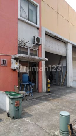 Gudang Cold Storage Di Kawasan Pergudangan Cakung, Siap Pakai