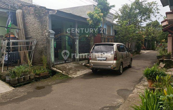 Rumah Dekat Sekolah Di Taman Griya Kencana Tanah Sareal Bogor