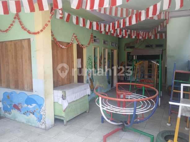 murah B U kontrakan 9 pintu dan bangunan TK PAUD di trs sukup baru ujung berung