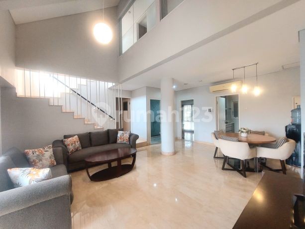 Puri Park Residences 3 BR Semi Furnished Lantai 3 Lokasi Premium Puri Park Residences 3 BR Semi Furnished Lantai 3 Lokasi Premium