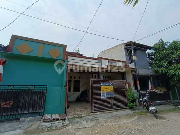 Beautiful Cilegon Cottage Residence with Smooth Toll Access Negotiation