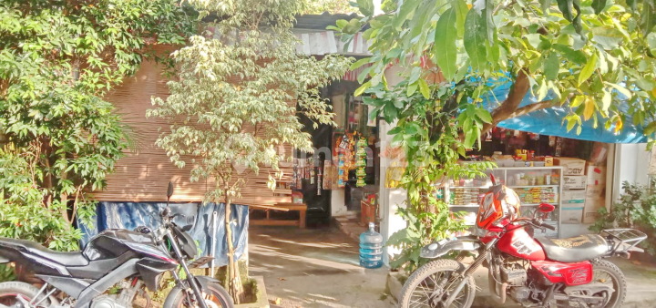 Hunian Minimalis Plus Ruang Usaha Banten Indah Permai