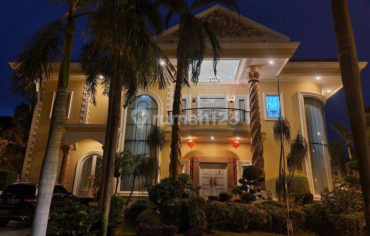 Jual Rumah Mewah 2 Lantai Furnished Taman Resort Mediterania Pik