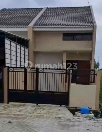 Rumah Baru Gress Kavling Polda Wage. Murah dan Ready Stok Rumah Baru Gress Kavling Polda Wage. Murah dan Ready Stok