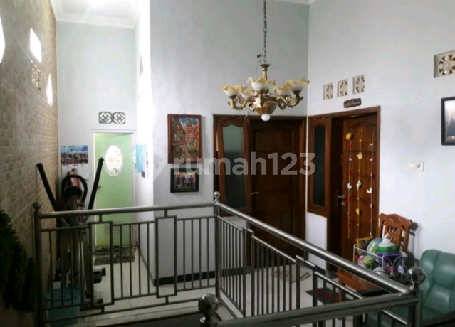 Rumah Mewah 6 Kamar Tidur di Larangan Mega Asri Sidoarjo Rumah Mewah 6 Kamar Tidur di Larangan Mega Asri Sidoarjo