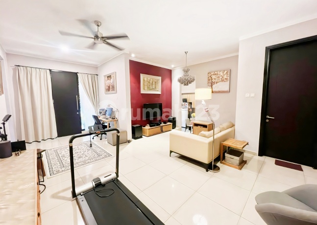 Dijual Segera!!! Semi Furnish, Hanya 2 Menit Menuju Pintu Tol, Stasiun Krl, Rspib, Bxc Mall, Perkantoran & Bisnis, Dll Di Discovery Flamine, Bintaro Jaya Dijual Segera!!! Semi Furnish, Hanya 2 Menit Menuju Pintu Tol, Stasiun Krl, Rspib, Bxc Mall, Perkantoran & Bisnis, Dll Di Discovery Flamine, Bintaro Jaya