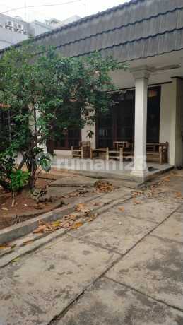 Rumah Dijual Cepat, Lokasi Strategis Dekat Akses Tol, Stasiun MRT, Bus Kota, Stasiun KRL, Pusat Bisnis, Dll di Jl. Gandaria, Jakarta Selatan