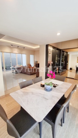 For Immediate Sale!! Strategic Location; Near Toll Gate Access; KRL Station; RSPB; BXC Mall, Schools, Etc. In Kebayoran Essence, Bintaro Jaya Sector 7.