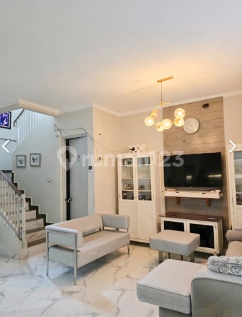 Rumah 2 Lantai, Lokasi Strategis; Hanya 2 Menit Menuju Akses Tol, Stasiun KRL, Bxc Mall, Rspib, Dll di Discovery Residence, Bintaro Jaya Rumah 2 Lantai, Lokasi Strategis; Hanya 2 Menit Menuju Akses Tol, Stasiun KRL, Bxc Mall, Rspib, Dll di Discovery Residence, Bintaro Jaya