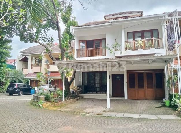 Rumah Siap Huni, Lokasi Strategis; Dekat Akses Tol, Stasiun KRL, Mall, Rs, Dll di Taman Botanik, Jl. M Kahfi, Jagakarsa, Jakarta Selatan