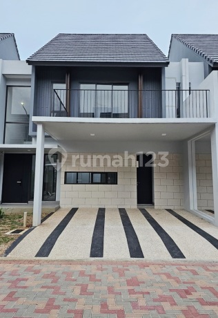 Rumah 2,5lt + attic Cluster Wisteria luas 9x16 144m Metland Menteng