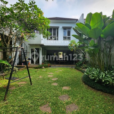 Jual Rumah Halaman Belakang Luas di Puri Terrace Bintaro Jaya - Pr 10942