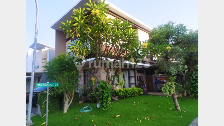 Moca Vrbana By Dian Istana Hadap Timur & Selatan Dijual Moca Vrbana By Dian Istana Hadap Timur & Selatan Dijual