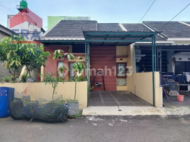 Rumah Strategis Komplek Pesona Ciganitri Buah Batu Bandung