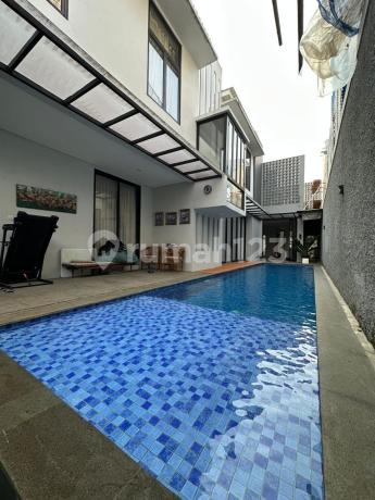 Cilandak Rumah Private Pool Hunian Asri & Tenang