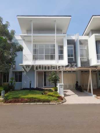Rumah Rapih Nyaman Turun Harga Cluster Grisea The Springs Gading Serpong
