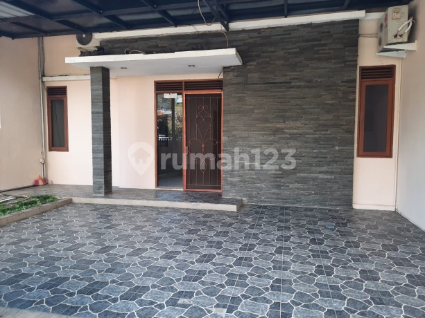 Rumah Siap Huni Dalam Komplek Pesona Bali Buah Batu Bandung