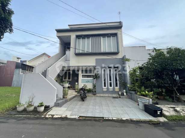 Jual Murah Banting Harga Rumah 2 Lantai di Kencana Loka 2 BSD Jual Murah Banting Harga Rumah 2 Lantai di Kencana Loka 2 BSD
