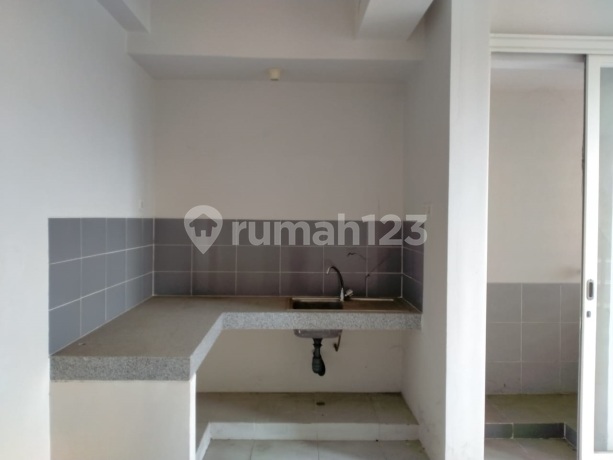 Apartement Royal City Loft Royal Residence 2 BR Unfurnished Bagus Apartement Royal City Loft Royal Residence 2 BR Unfurnished Bagus