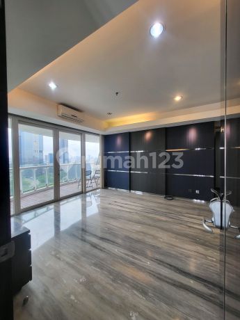 Apartemen di Lokasi Strategis Semi Furnished