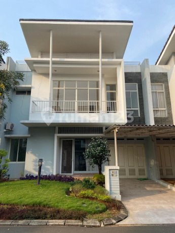 Rumah 2 Lantai Full Renov di Grisea, Gading Serpong I Semi Furnished I Siap Huni 
