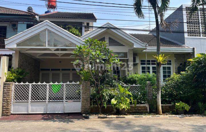 Rumah Siap Huni Dalam Komplek Cinere Estate