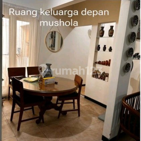 RUMAH TAMAN RIVERA REGENCY SURABAYA STRATEGIS NYAMAN RON.A1577 RUMAH TAMAN RIVERA REGENCY SURABAYA STRATEGIS NYAMAN RON.A1577