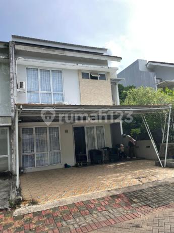 For Sale Royal Spring House