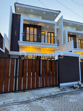Medokan Ayu Tambak House, Near Merr, Oerr, Toll, Galaxy Mall