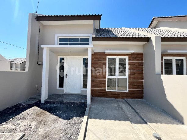 Alana Cemandi 6 House, Ready, Freehold Title, Near Oerr, Airport Toll Road Alana Cemandi 6 House, Ready, Freehold Title, Near Oerr, Airport Toll Road