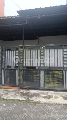 Rumah 2 Lantai Di Royal Paka Residence Surabaya