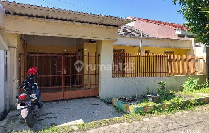 Rumah Rungkut Barata Surabaya