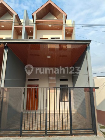 New House Ready to Occupant Perum. Permata Timur Near Bekasi Street.