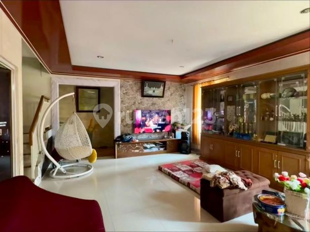 Rumah 2 Lantai di Grand Melati Residence Rumah 2 Lantai di Grand Melati Residence