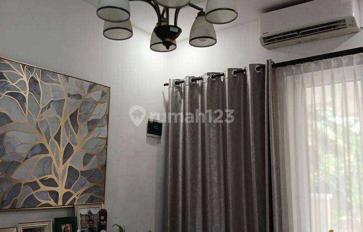 Rumah Di Cibubur Mansion, Rapih Dan Siap Huni