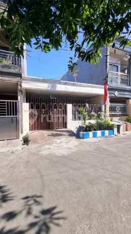 Rumah Posisi Bagus Butuh Renovasi Dikt Lokasi Bendul Merisi Selatan, Bendul Merisi, Bendul Merisi Permai, Margorejo, Jemursari, Prapen, Nginden