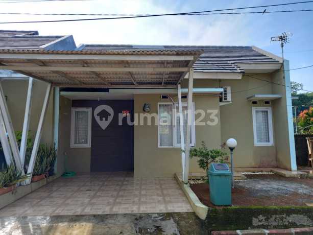 Rumah bagus di Cibinong Lokasi Strategis Dekat Pemda Bogor Rumah bagus di Cibinong Lokasi Strategis Dekat Pemda Bogor