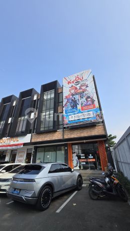 Cheapest Price Drop!! Victoria Lane Shophouse for Sale in Alam Sutera Cheapest Price Drop!! Victoria Lane Shophouse for Sale in Alam Sutera