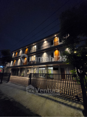 FOR SALE EXCLUSIVE BOARDING HOUSE ON JL CANDI PENATARAN, LOWOKWARU, MALANG  Near Jl Soekarno hatta (suhat), Letjen s parman, Malang Polytechnic, Brawijaya University (UB), UIN Malang, Araya